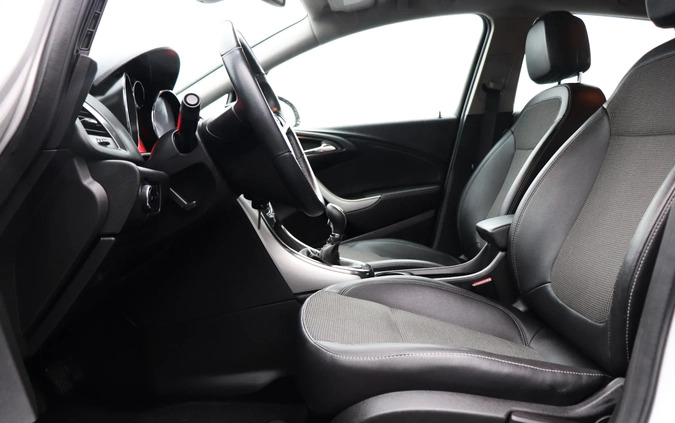 Opel Astra cena 24999 przebieg: 179000, rok produkcji 2010 z Tarnogród małe 436